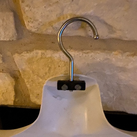 Women’s bust to show all your items for sale. Hanger makes it easy to display. - Picture 2 of 2